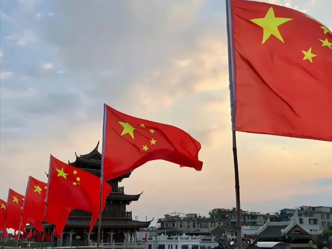 只有建立中国特色的现代企业制度才大有可为